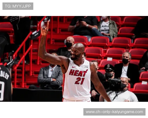 中场紧逼断球后快速推进完成致命一击，突破攻防的制胜法宝