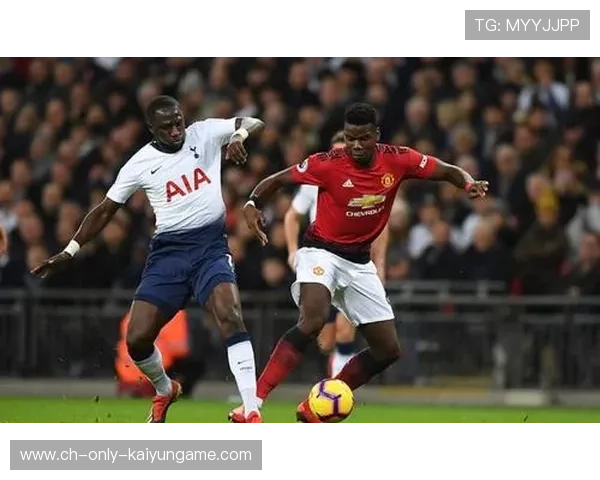 传的漂亮，打的精彩！费尔明长传精准制导，拉什福德一步过掉对手爆杆破门！